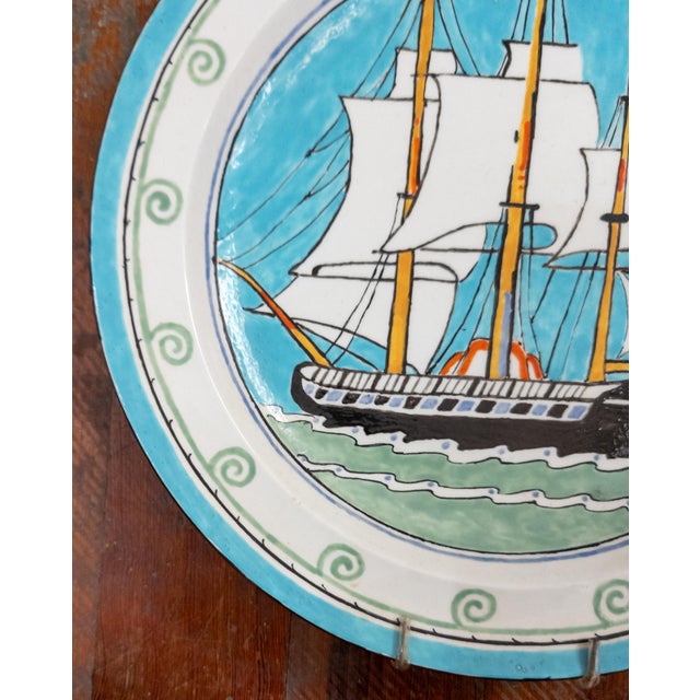 1920s 1920's Colorful English Wedgwood Decorative Wall Plate With Sailing Ship For Sale - Image 5 of 9