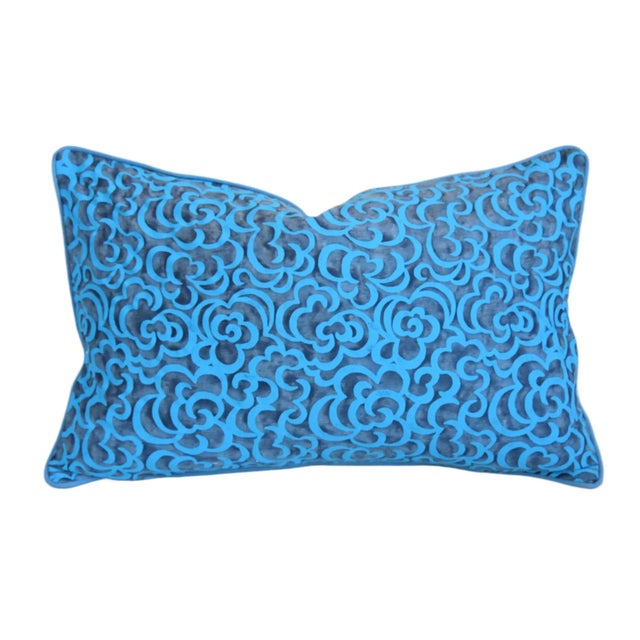 French Provincial Italian Designer Mariano Fortuny Nuvole Feather/Down Pillow 26" X 17" For Sale - Image 3 of 7