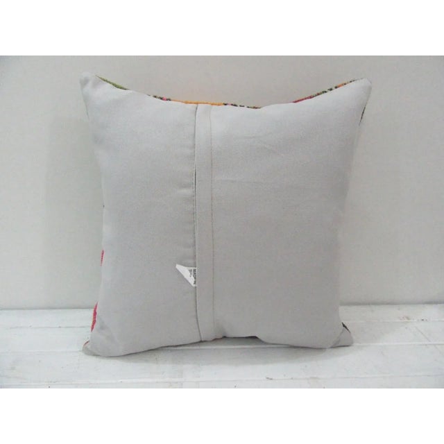 Contemporary Handwoven Turkish Kilim Pillow Cover For Sale - Image 3 of 4