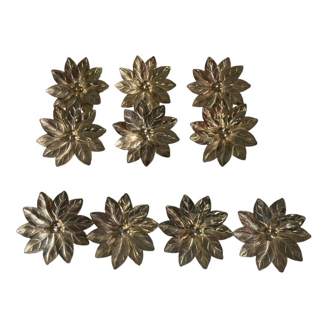 1970s Gold Metal Flower Napkin Ring Holder - Set of 10 For Sale