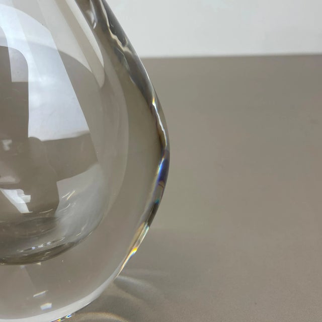 Large Swedish Lucid Drop Glass Vase by Sven Palmqvist for Orrefors, 1970s For Sale - Image 12 of 18