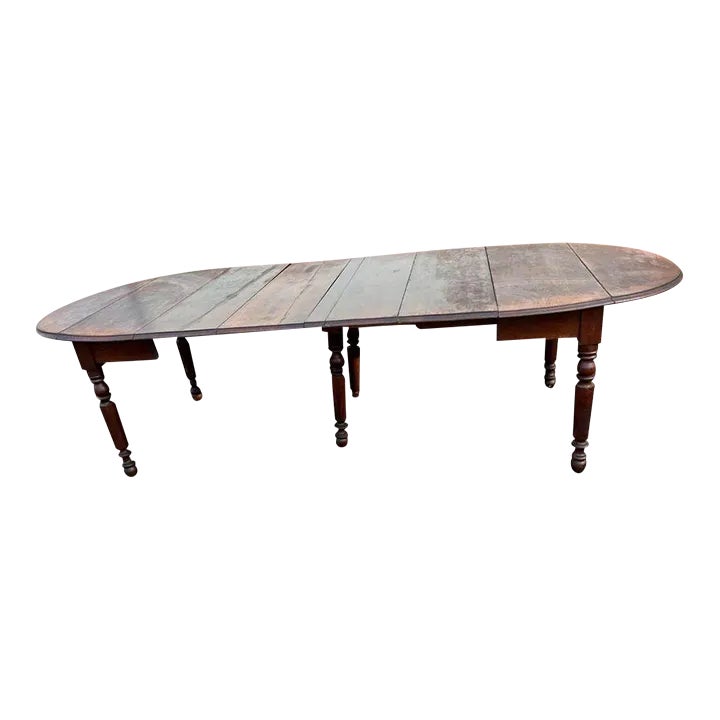 Antique 19th Century Mahogany. Extension Turned Leg Round Dining