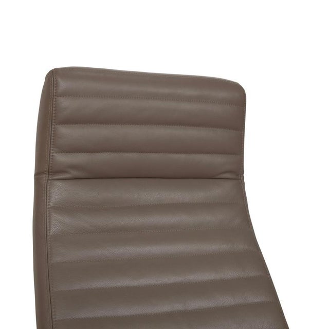 Wing Armchair in Leather from BoConcept For Sale - Image 5 of 16