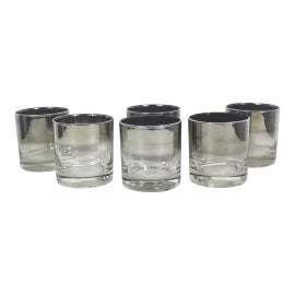 Example of Dorothy Thorpe Glasses