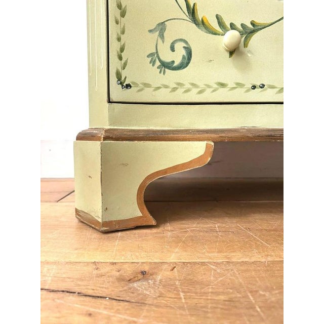 Early 20th Century Hand-Painted Serpentine Chest of Drawers For Sale - Image 10 of 14