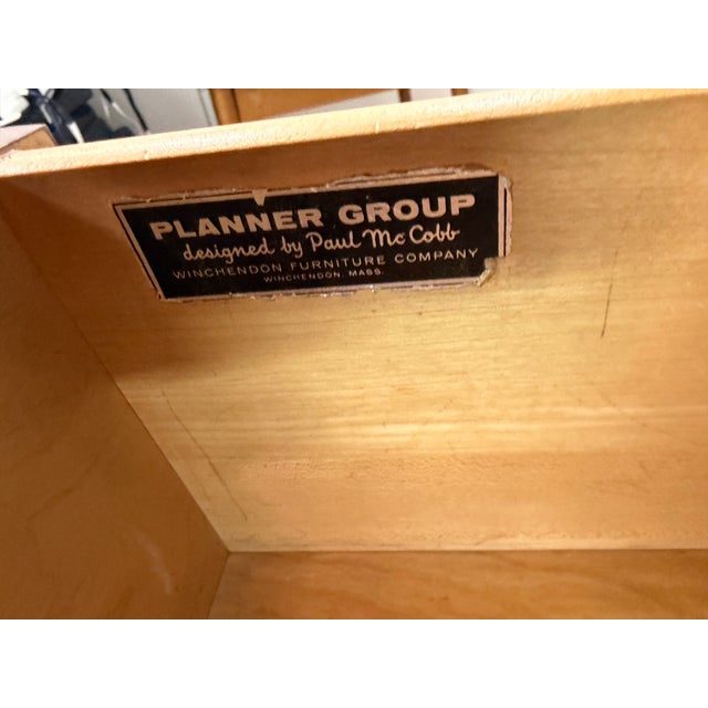 1950s Paul McCobb Planner Group Desk & Side Table For Sale - Image 9 of 10