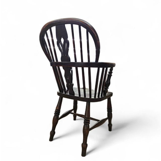 Antique Windsor High Spindle Back Armchairs in Elm Wood, 1800s, Set of 4 For Sale - Image 13 of 16