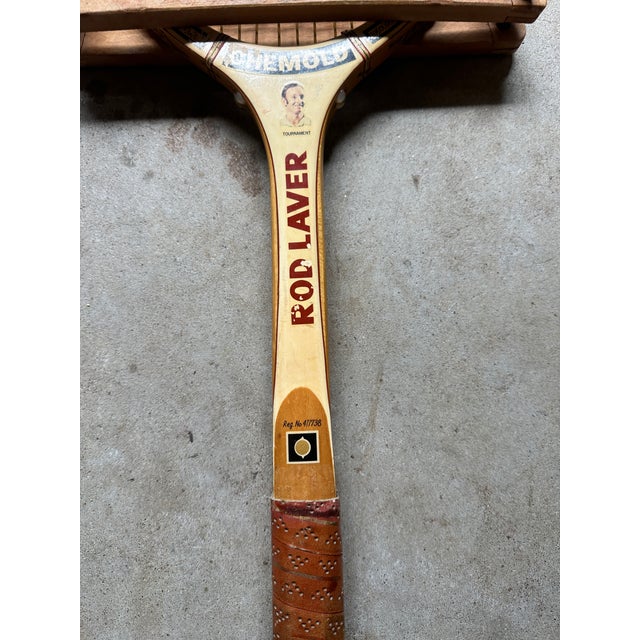 Wood Collection of Vintage Chemold and MacGregor Wooden Tennis Rackets For Sale - Image 7 of 12
