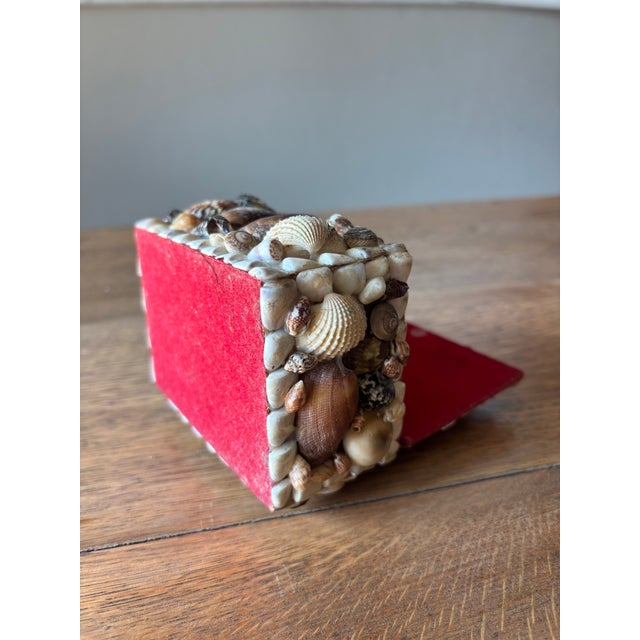 Vintage English Shell Box For Sale In Naples, FL - Image 6 of 8