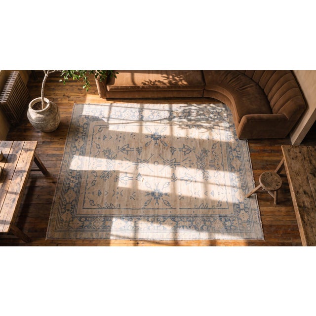 Textile 1920s White Blue Medallion Antique Indian Cotton Agra Carpet 4' X 5'7" Knotted Rug For Sale - Image 7 of 9