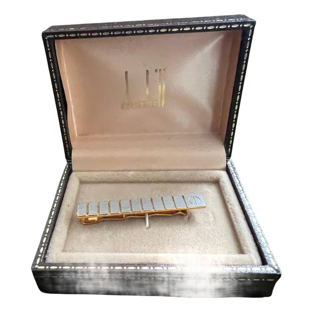 Rare Vintage Dunhill Gold Plated Tie Clip With Original Dunhill Case Circa 1960 For Sale