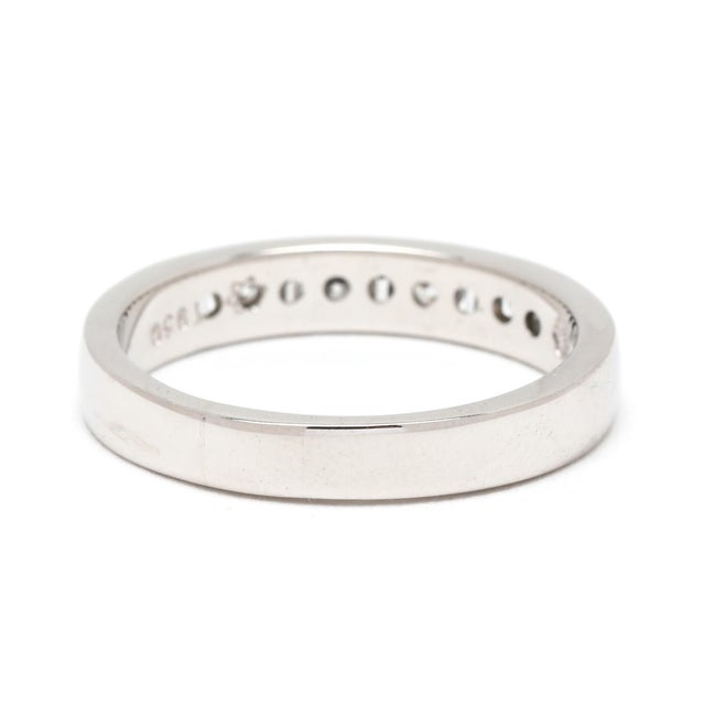 Modern 0.45ctw Diamond Band Ring, Platinum, Ring Size 8, Stackable For Sale - Image 3 of 6