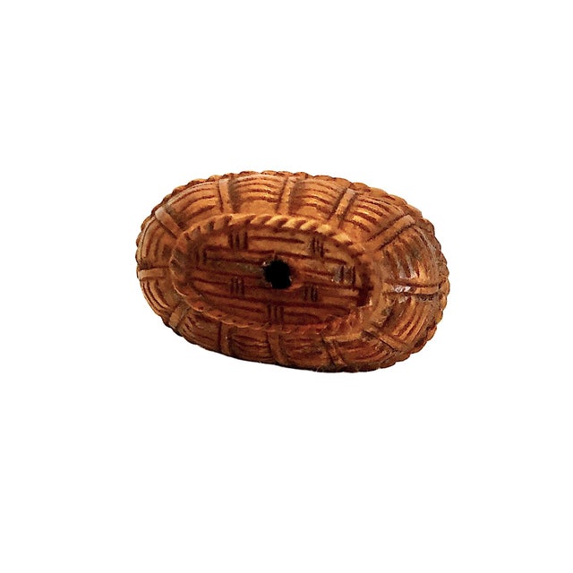 Set of Nine Japanese Netsuke Rabbits From the Showa Era For Sale - Image 11 of 18