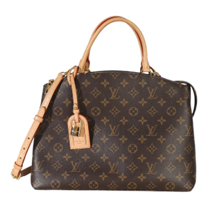 Monogram Canvas Grand Palais