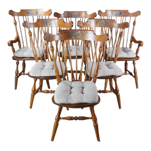 Late 20th Century 6 Ethan Allen Duxbury Maple Colonial Windsor Fiddleback Dining Chairs