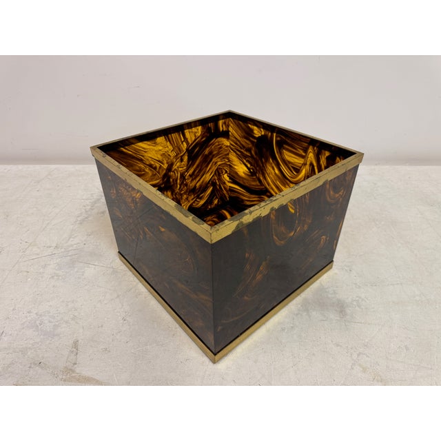 Tortoiseshell Effect Acrylic Glass and Brass Planter, 1970s For Sale - Image 9 of 12