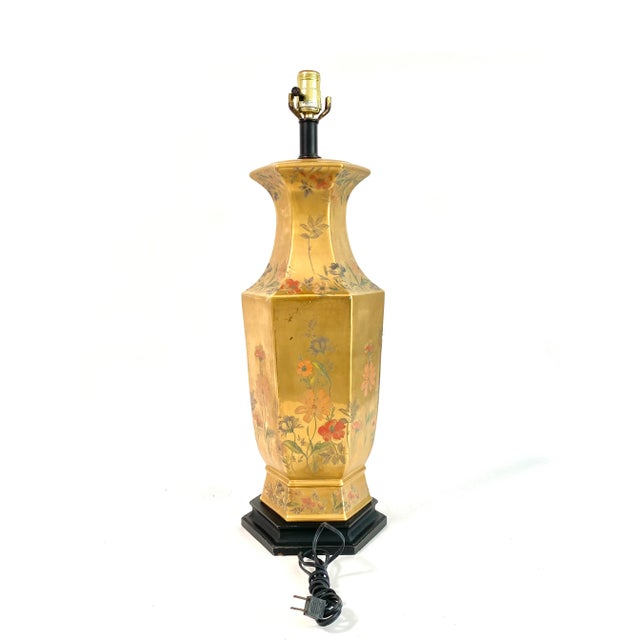 Chinoiserie Morris Greenspan Hollywood Regency Chinoiserie Gilt Table Lamp For Sale - Image 3 of 8