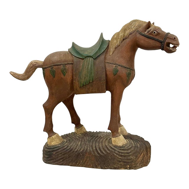 Early 20th-Century Hand-Crafted Chinese Wooden Tang Horse For Sale