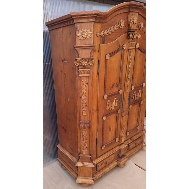 Antique Lake Constance Cabinet in Spruce Wood, 1800 For Sale - Image 5 of 10