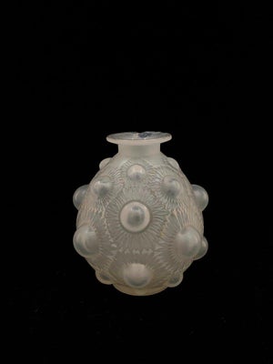 René Lalique vase (1860-1945), "sunflower" model, 1927, Art Nouveau