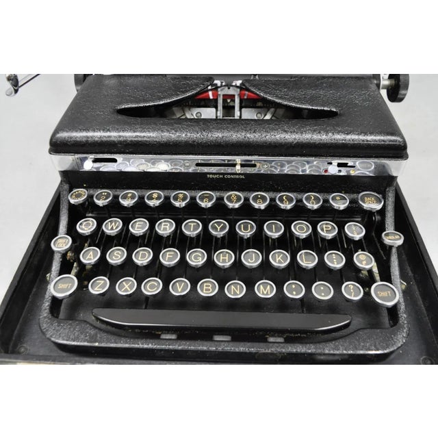 Vintage Royal De Luxe Deluxe Touch Control Manual Typewriter With Carrying Case For Sale - Image 4 of 15