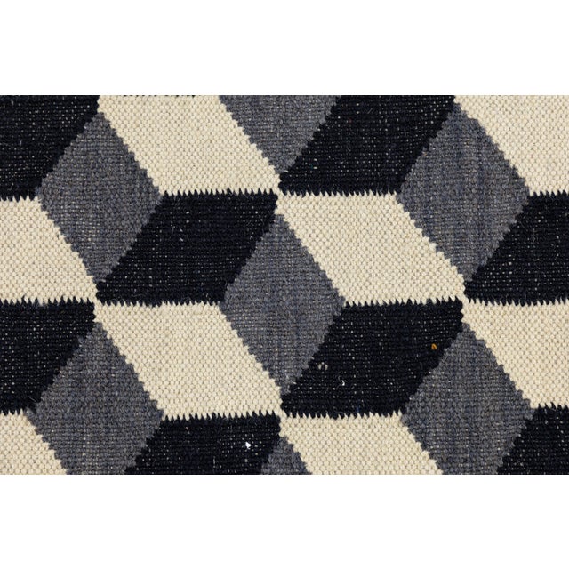 Gray Modernist Navajo Style Geometric Flatweave Wool Rug With Optical Cube Pattern For Sale - Image 8 of 12
