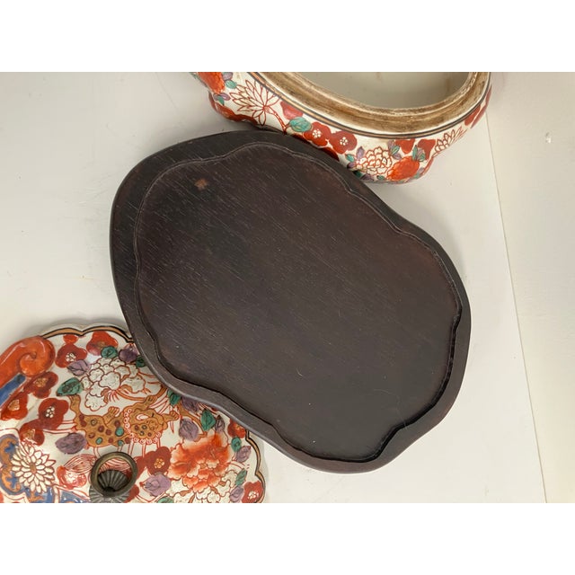 Antique Japanese Imari Turtle Soup Tureen With Stand For Sale In Orlando - Image 6 of 15