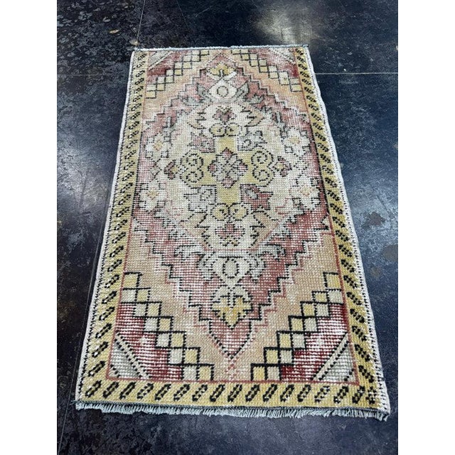Turkish Yastik Rug 1'7" x 2'10" For Sale - Image 4 of 5