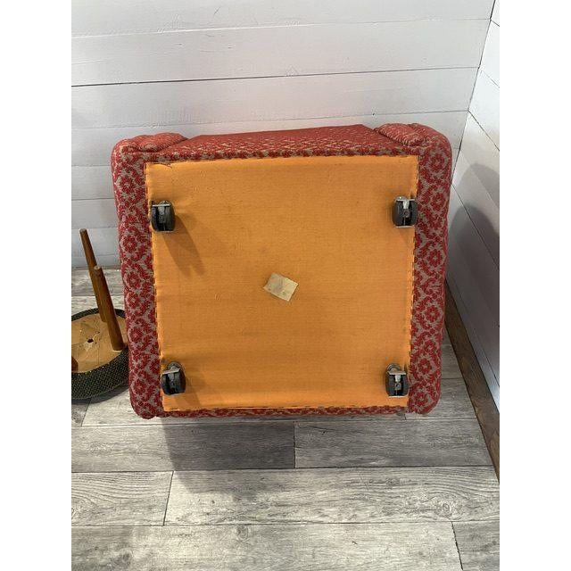 Vintage Mad Man Armchairs and Ottoman from Tatra Nafromtok, 1965, Set of 3 For Sale - Image 10 of 11