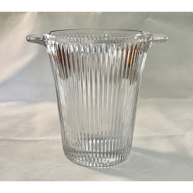 You're going to love this Mikasa Crystal Diamond Fire Champagne Bucket. It's got that perfect round shape and sparkling...