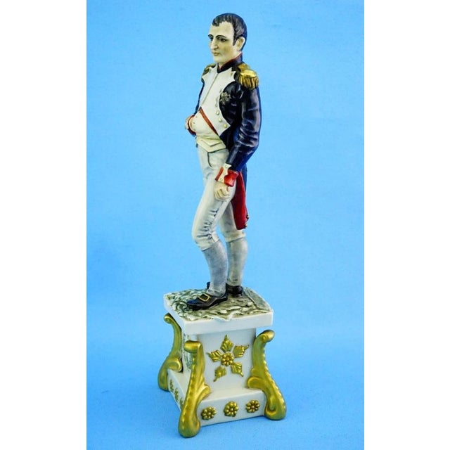Measurements: height: 29.7 cm; width: 9 cm; depth: 8.5 cm; weight: 0.655 kg item : a polychrome, vitrified hard porcelain...