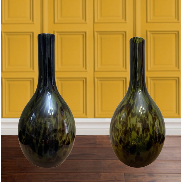 Late 20th Century Tall Murano Green Brown Speckled Art Glass Vase For Sale - Image 5 of 12