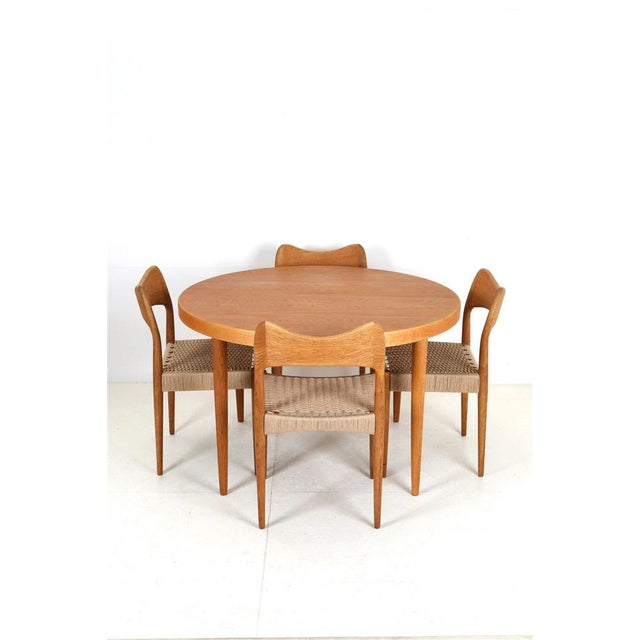 Round Danish Oak Dining Table by Villy Schou Andersen, 1970s For Sale - Image 12 of 14