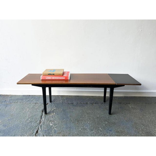Black Mid-Century Modern Extendable Coffee Table by Nathan, 1960s For Sale - Image 8 of 9