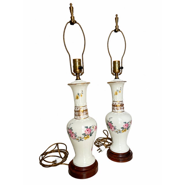 French Country Vintage Ivory Floral Ceramic Table Lamps With Gold Accents — A Pair For Sale - Image 3 of 8