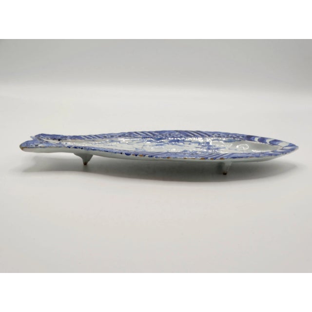 Chinoiserie Early Antique Dutch Delft Chinoiserie Herring Fish Dish Plate For Sale - Image 3 of 7