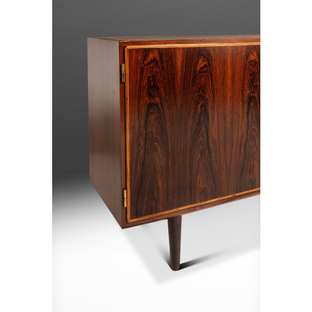 Restored Danish Modern Cabinet / Buffet / Credenza in Rosewood by Carlo Jensen for Hundevad and Co., Denmark, C. 1960s For Sale - Image 9 of 18