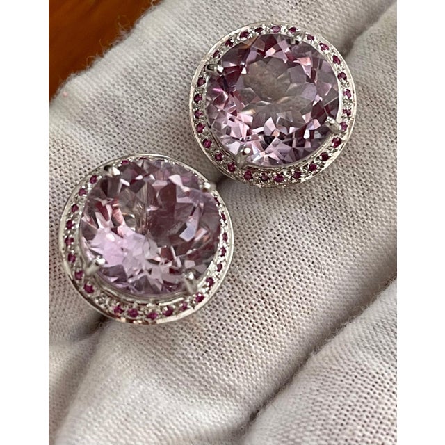 2020s 24 Ct Round Natural Pink Amethyst Earrings 18 Karat White Gold Post Backs For Sale - Image 5 of 8