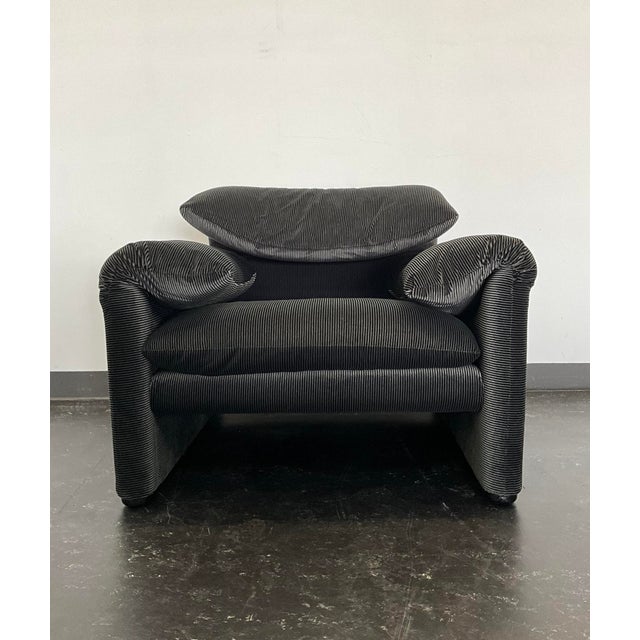 Vintage Grey Velvet Maralunga Sofa with Armchair by Vico Magistretti for Cassina, 1970s, Set of 2 For Sale - Image 15 of 18
