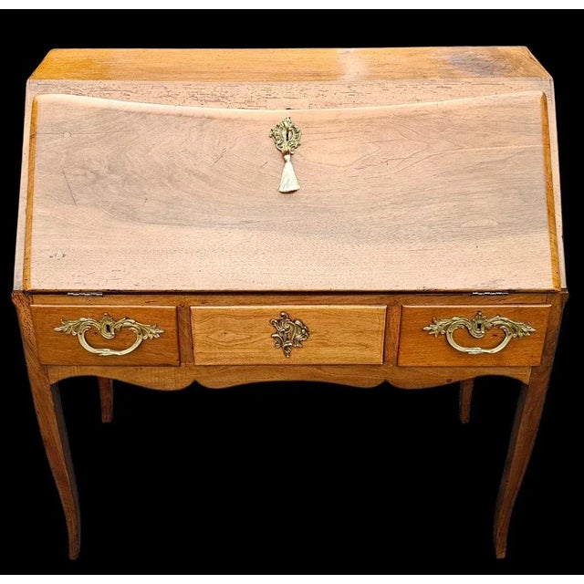Antique 18th Century Louis XV Yellow Birch Desk "Bureau De Pente" For Sale In Washington DC - Image 6 of 18