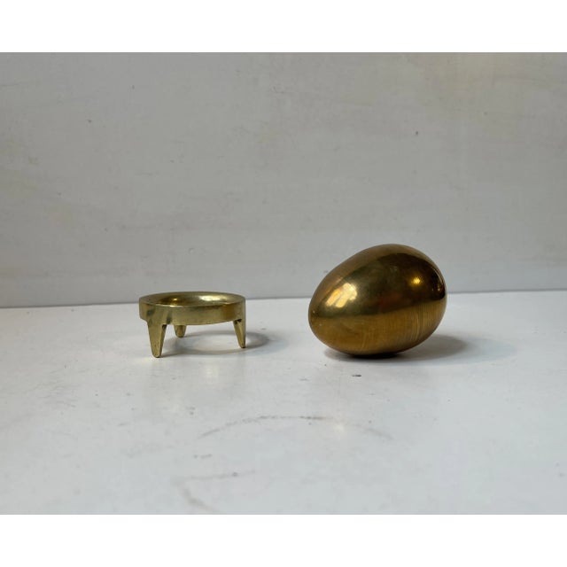 1960s Mid-Century Bronze Egg Ornament and Stand from Illums Bolighus, 1960s, Set of 2 For Sale - Image 5 of 5