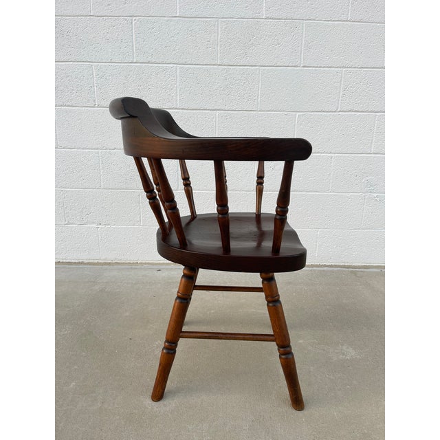 Mid 20th Century Vintage Windsor Inspired Pub Style Captain’s Chair For Sale - Image 5 of 15