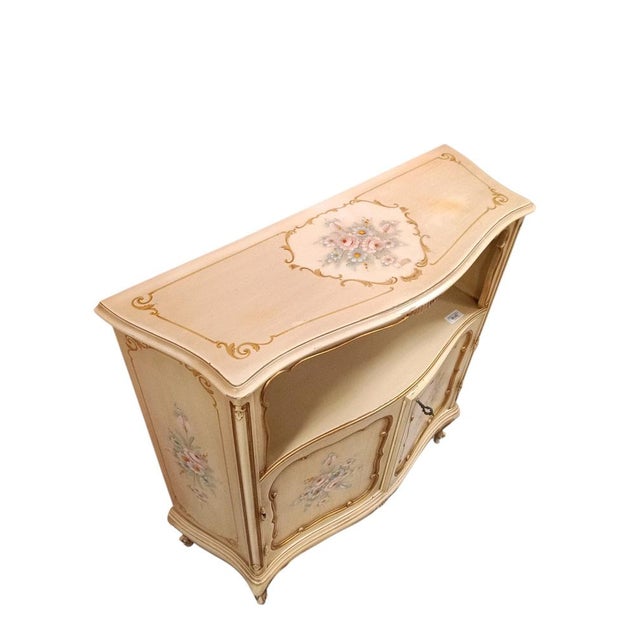 Venetian 2-Door Cabinet, 1950s For Sale - Image 4 of 6