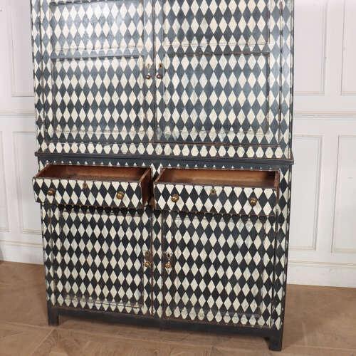 Early 19th Century English Harlequin Linen Cupboard For Sale - Image 9 of 18
