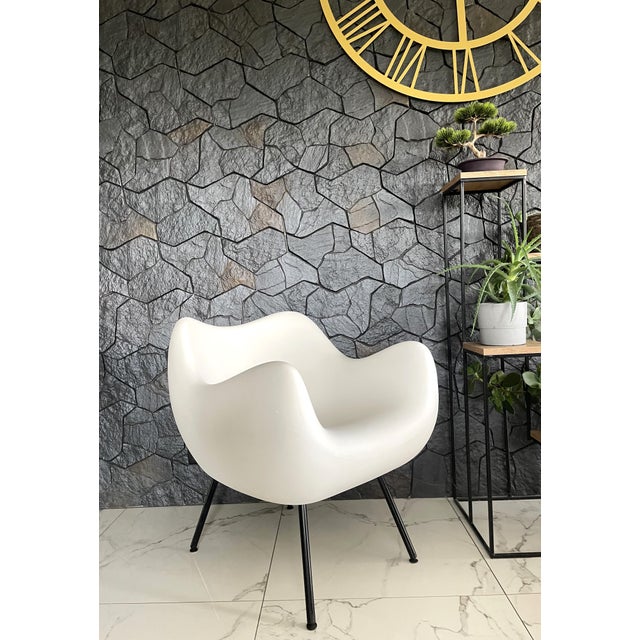 The story of this piece is almost perfect material for a hollywood script. The armchair is a unique work in the history of...