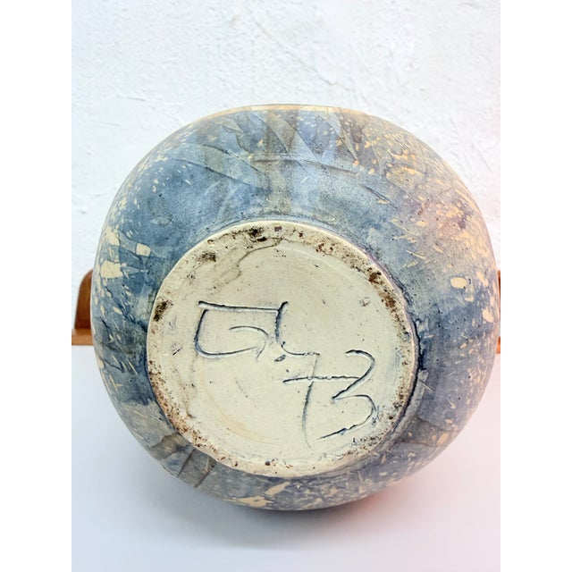 German Studio Ceramic Vase by Gerhard Liebenthron, 1973 For Sale - Image 6 of 9
