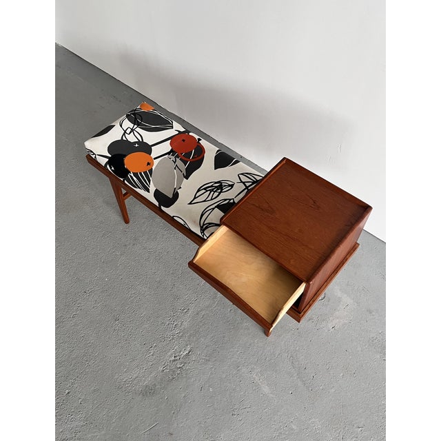 Mid-Century Modern Scandinavian Gossip Bench, 1970s For Sale - Image 9 of 11