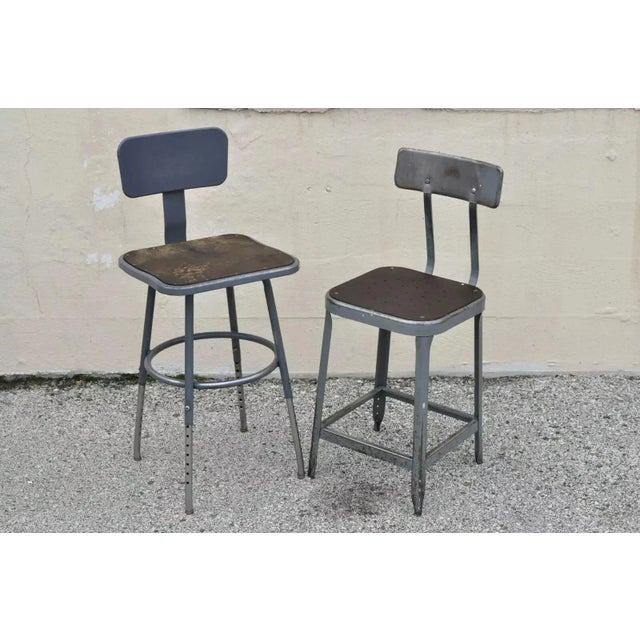 Late 20th Century Vintage Industrial Steel Metal Drafting Work Stools Chairs - Group Set of 6 For Sale - Image 4 of 12