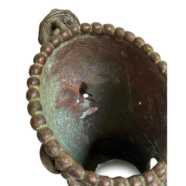 Antique African Old Bronze Nigeria Edo Ife Head Sculpture For Sale - Image 9 of 10