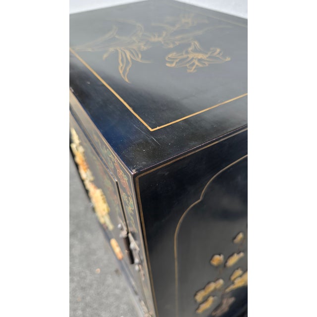 Black Vintage Chinese Asian Black Lacquer Chinoiserie Cabinet Storage Side Table #1of2 For Sale - Image 8 of 18